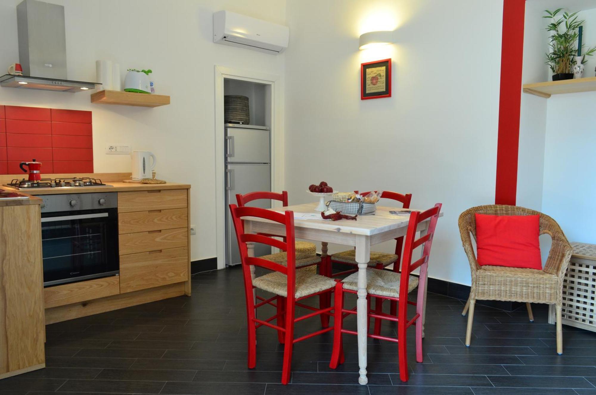 Frasteva Villa Aci Castello Ruang foto